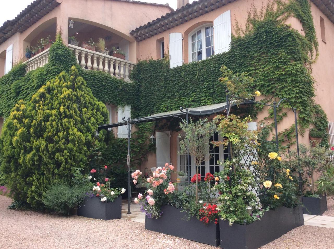 La Villa Rosalie Ventabren Екстериор снимка